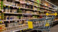 Супермаркети готують нові цінники: які продукти подорожчають