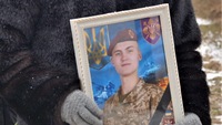 ​​Молоде життя обірване війною: на Рівненщині попрощалися з 21-річним військовим (ФОТО)