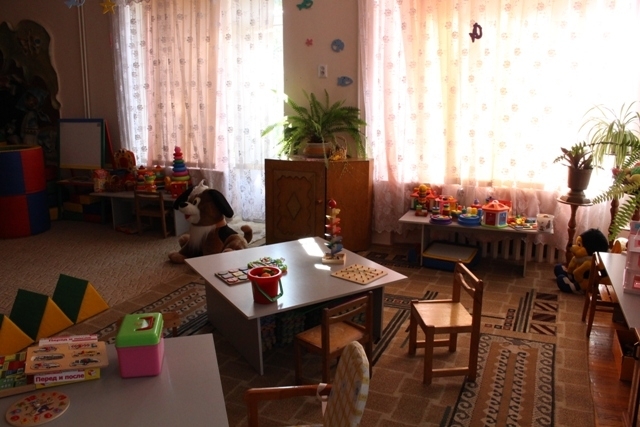 Так всередині виглядає сеснорна кімната, у якій нині займаються діти, які проходять реабілітацію у дитбудинку. Поки не відомо куди "переселять" сенсорну кімнату.