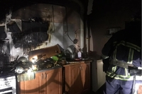 На Рівненщині серед ночі спалахнула кухня (ФОТО)