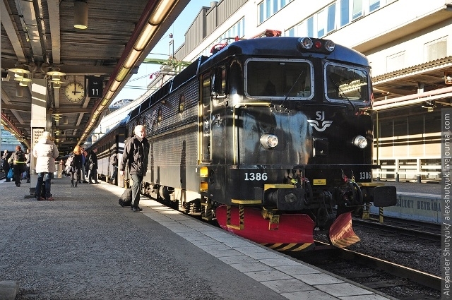 Так виглядають деякі приміські потяги в Швеції