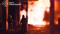 Рятувальники відходили через загрозу нових ударів: що сталося на енергооб’єкті Рівненщини