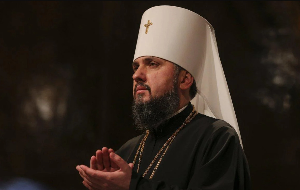 Виріс без батька: скільки зараз років митрополиту Епіфанію і як він виглядав у юності (ФОТО)