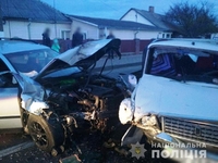 Водій не пропустив машину на повороті, тож пасажирка зламала руку на Рівненщині (ФОТО) 