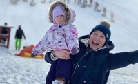 Наталка Карпа показала зимові розваги з донькою (ФОТО)