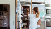 Від яких дій варто відмовитися, щоб холодильник споживав менше електроенергії