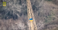 ЗСУ підняли перший український прапор на лівому березі Херсонщини (ВІДЕО)