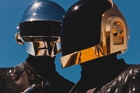 У США випустили захисні маски в стилі «Daft Punk»