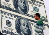 Аналітик спрогнозував курс долара на найближчий тиждень

