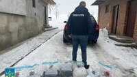 Депутат організував мініцех просто вдома: на Рівненщині поліцейські викрили злочинну групу