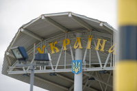 Податківці тепер контролюватимуть кожен перетин кордону українцями, та знатимуть - де вони 