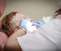 «Сиди тихо, зараз тьотя лікар дасть нам штраф», - українці обурені методами роботи польських стоматологів