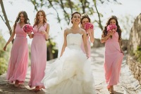 Кого не можна брати за дружку на весілля: народні прикмети