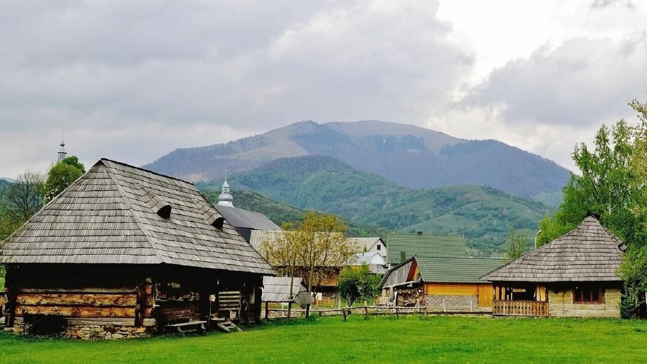 Його масштаби вас здивують: де розташоване найбільше село в Україні?