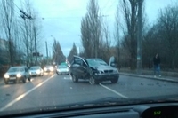Позашляховик BMW розтрощений після ДТП у Рівному (ФОТО)