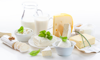 Навіть улюблене згущене молоко: дієтологи назвали продукти, які ніколи не треба їсти 