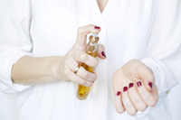 Тільки як справжня леді: правила користування парфумами в спеку