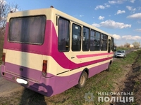Пасажир випав з маршрутки під час руху на Рівненщині (ФОТО)