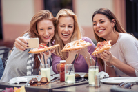 Італійки роками залишаються стрункими, навіть на пенсії, як юнки. В чому секрет цього способу життя