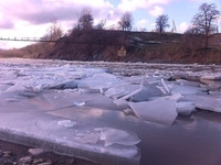 Сьогодні спостерігають за льодом на річках: народні прикмети на 25 березня