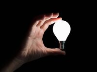 Світло вимикатимуть для споживачів усіх черг: Графіки на 24 листопада 