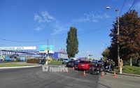 Мотоцикл вилетів із повороту прямо в машину: ДТП на Макарова у Рівному (ФОТО)