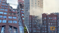 Серце - навпіл: РФ поцілила ракетою у 9-поверхівку у Дніпрі (ФОТО/ВІДЕО)