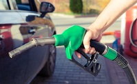 Коли вартість пального на АЗС нарешті приємно здивує водіїв?