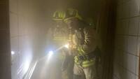 Пожежа в ТЦ «Моріон» у Рівному: Надзвичайники працювали у захисних апаратах