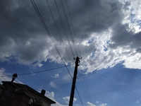 Хмари з дощем насуваються на Рівне (ФОТО)