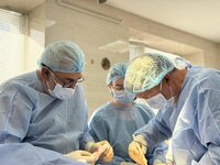 Львівські медики пересадили свинячу шкіру 19-річному хлопцю з важкими опіками (ФОТО)