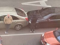 Не їдьте у центр: Біля драмтеатру у Рівному – ДТП (ФОТО)