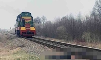 «Лежав на коліях»: поїзд ледь не наїхав на чоловіка на Рівненщині