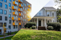 Автономність і безпека тепер важливіша за ціну: після суворої зими частина українців відклали купівлю житла