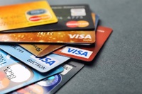 Банківські картки видаватимуть по-новому, в дію вступає новий закон