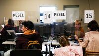 Робота в Польщі: 10 схем, через які українці можуть втратити частину зарплати 