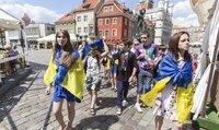 1000 злотих на людину: українцям у Польщі доступні дві нових програми допомоги