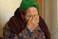 Замість роботи – до сусідки «в гості»: на Рівненщині у пенсіонерки відібрали гроші