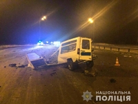 Загинула 10-річна донька водія, шматки машини розкидані по дорозі: деталі страшної ДТП у Бабині (ФОТО)