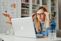 10 фраз, які видають людину з обмеженим мисленням: Як вичислити людину з низьким інтелектом