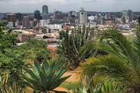 Багаті китайці масово купують житло у Зімбабве