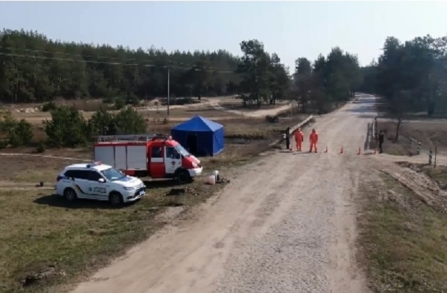 Так виглядає один із в'їздів у село