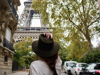 В Україні – на кожному городі, а в Парижі треба шукати в бутиках