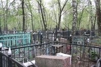 На Володимиреччині здійснили масову наругу над могилами 