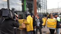Українці скучили! Додаток Glovo «зліг»... через McDonald’s