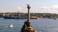 Севастополь обстрілюють російські кораблі – соцмережі (ФОТО)