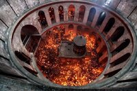 Святий «Бдагодатний вогонь» зійшов у Єрусалимі і цього року (ВІДЕО)