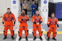 Як астронавти ходять у туалет у космосі (ФОТО)