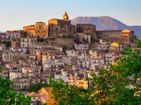 Українка поділилася секретом купівлі недорогої нерухомості в Італії