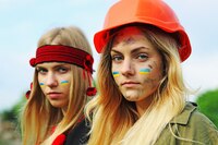 Ліниві і бідні: дівчина з Маріуполя поділилася «страшилками» про західняків, якими її лякали